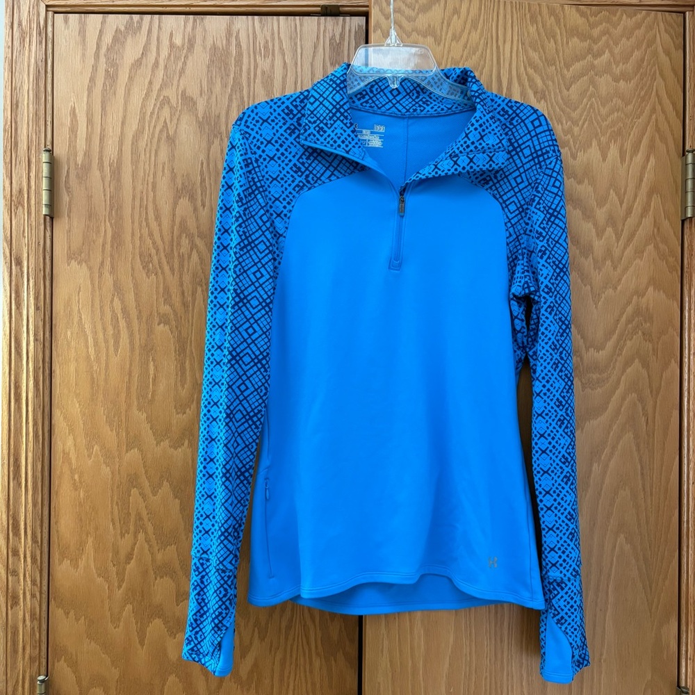 Under Armour Blue Patterned Long Sleeve Top Size Large